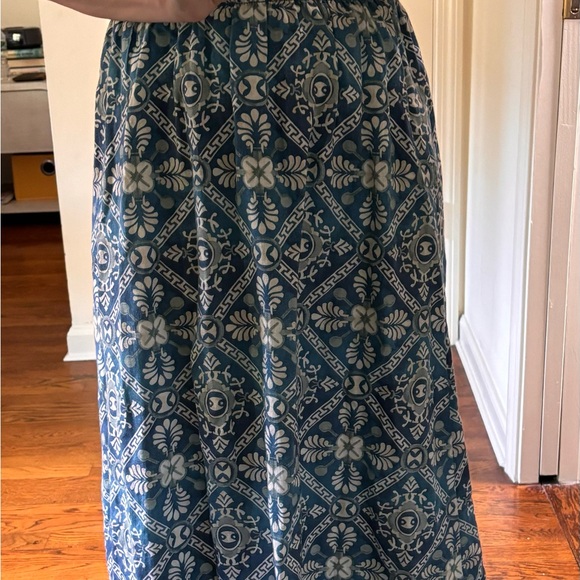 Unsubscibed Blue Mosaic Tile Skirt — XXS - Picture 4 of 4
